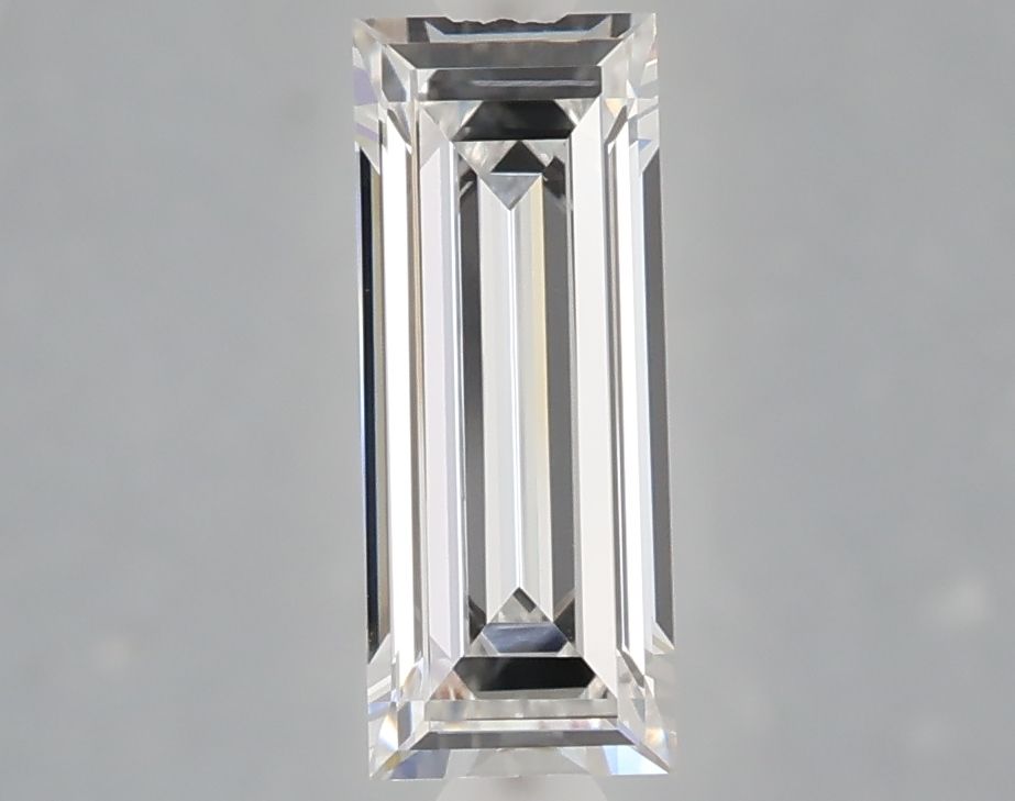 1.05 ct lab-grown Baguette Diamond