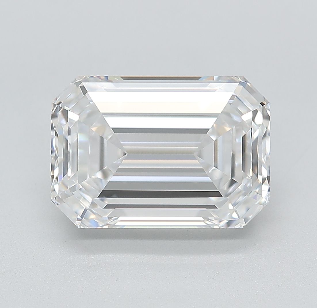 4.42 ct. emerald Lab Grown Diamond front image