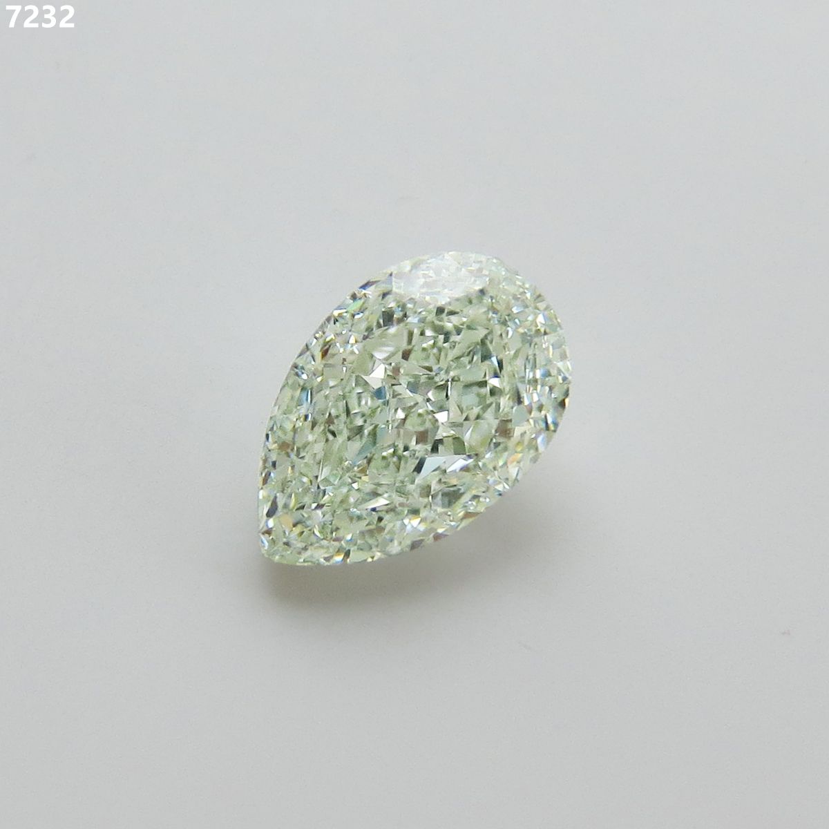 2.01 ct Pear diamond