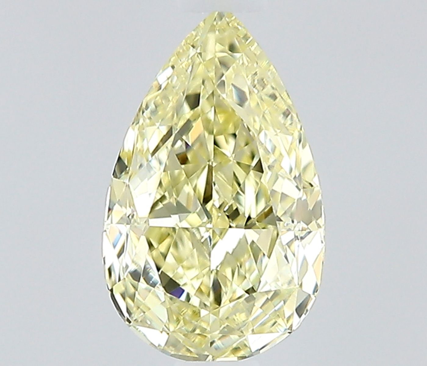 Diament 0.4 ct Fancy Light Yellow/VVS2
