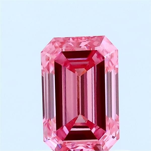 0.85 CT Fancy Vivid Pink EMERALD