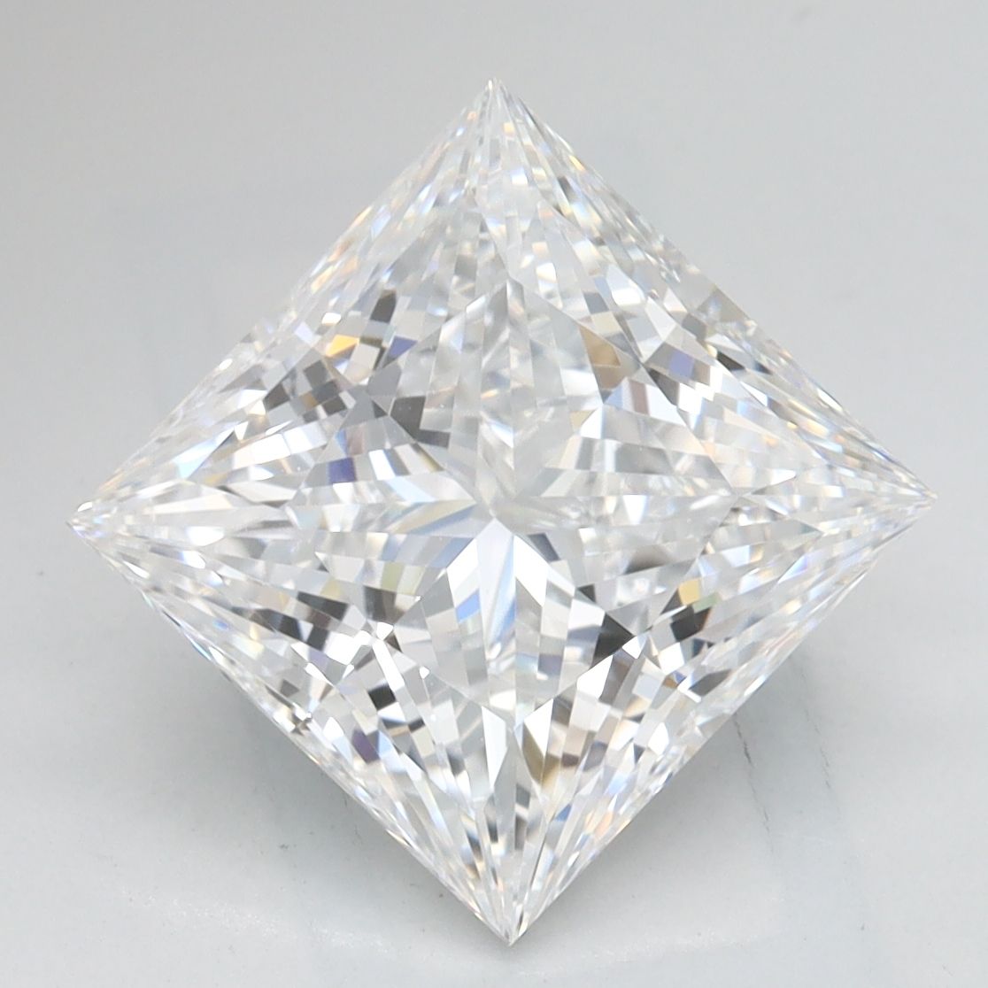 3.13 ct. princess Lab Grown Diamond front image