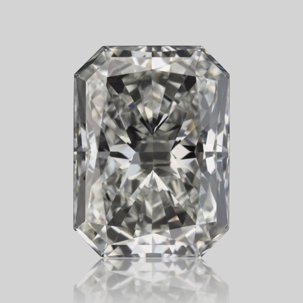 0.57 ct Radiant diamond