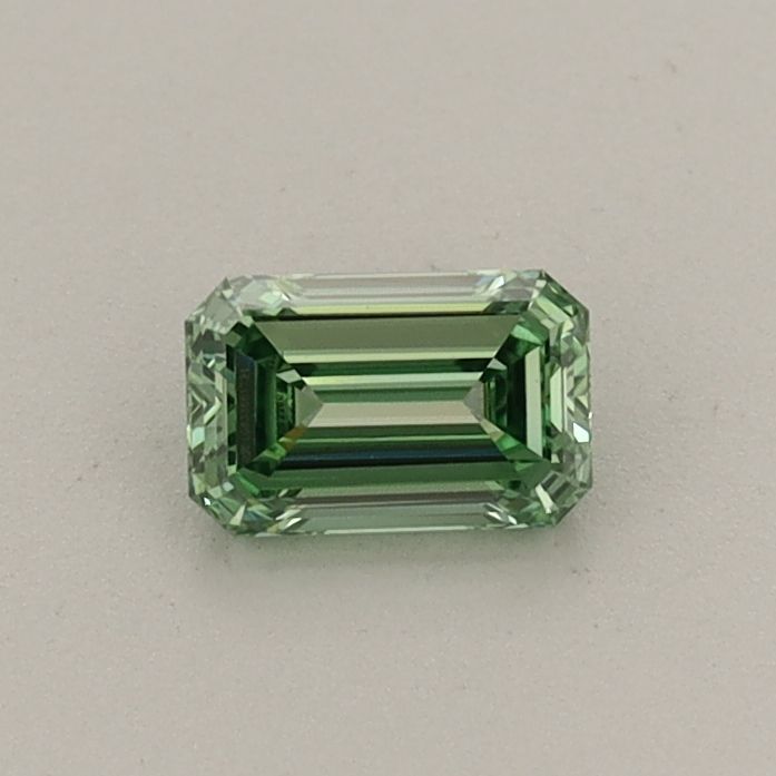 0.36 CT Fancy Vivid Green EMERALD