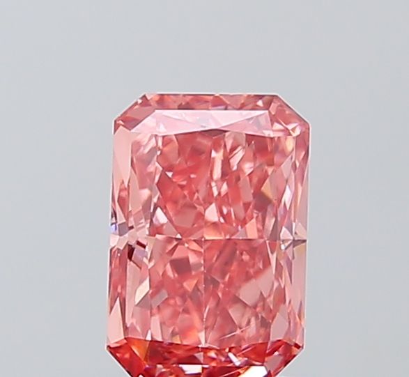1.21 ct Radiant diamond