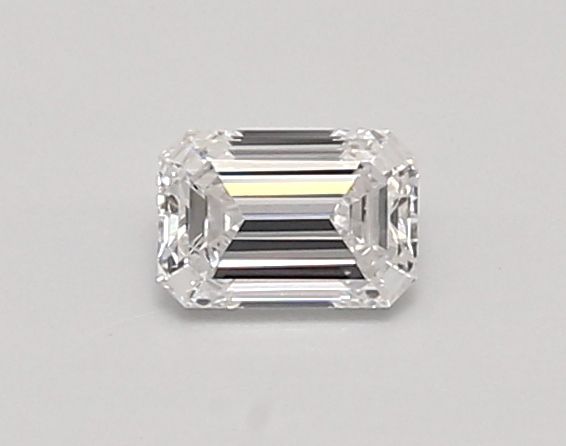 0.45 ct lab-grown Emerald Diamond