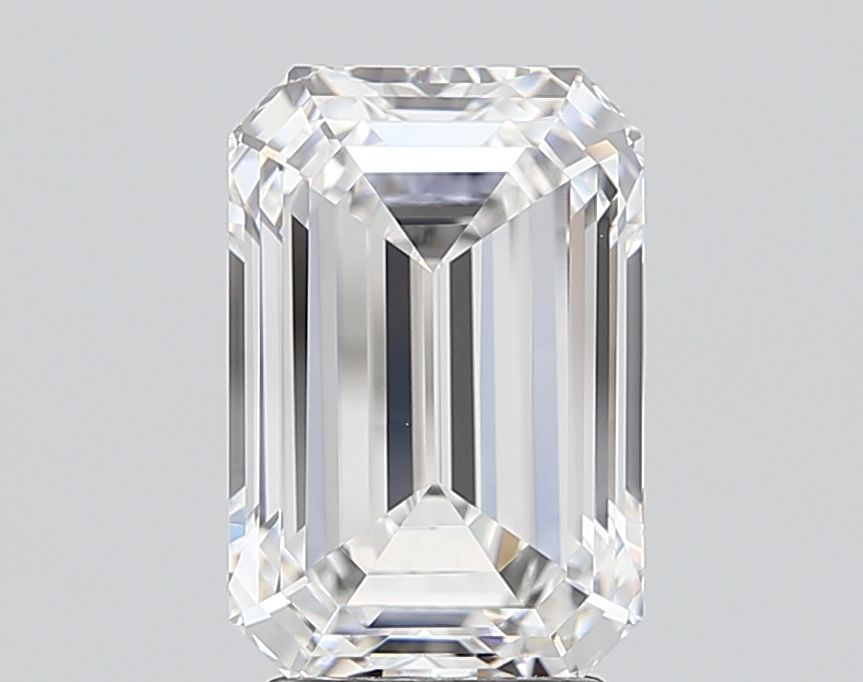 4.80 ct. emerald Lab Grown Diamond front image