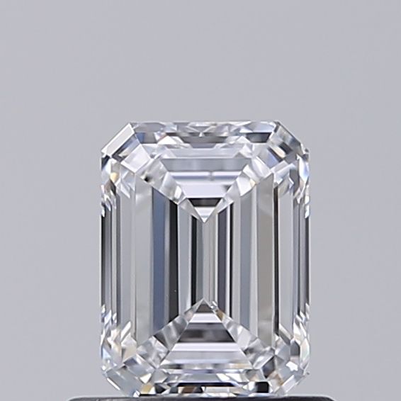 0.7 ct lab-grown Emerald Diamond