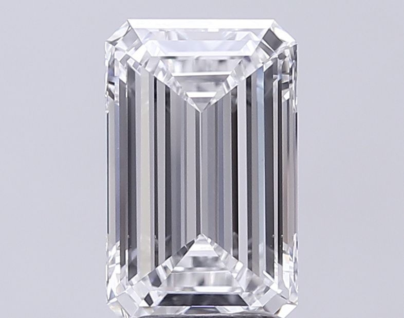 3.02 ct Emerald diamond