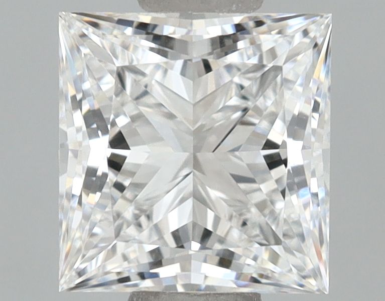 1.04 ct lab-grown Princess Diamond