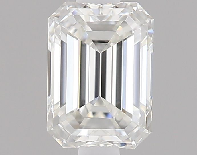 0.35 ct Emerald diamond