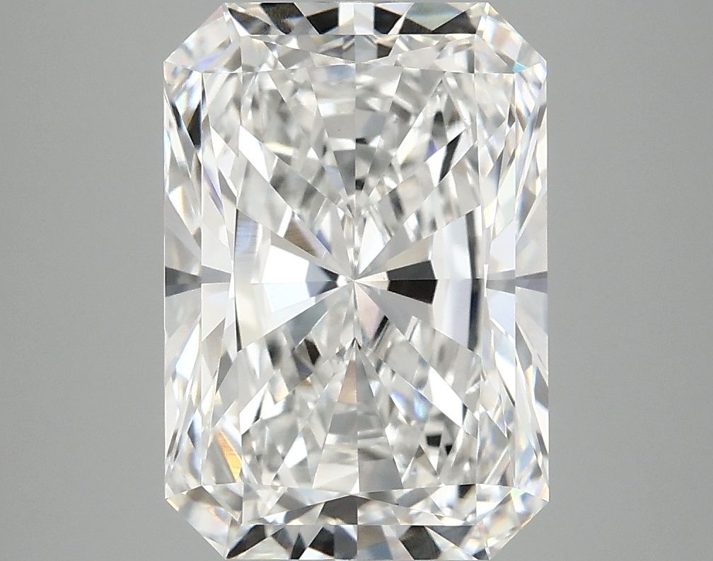 4.19 ct. radiant Lab Grown Diamond front image