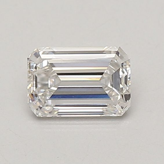 0.7 ct lab-grown Emerald Diamond