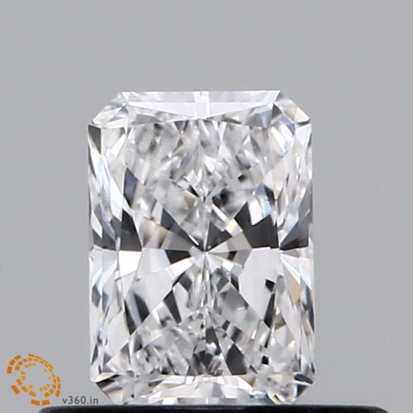 0.48 ct lab-grown Radiant Diamond