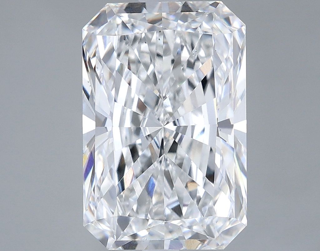 4.52 ct. radiant Lab Grown Diamond front image