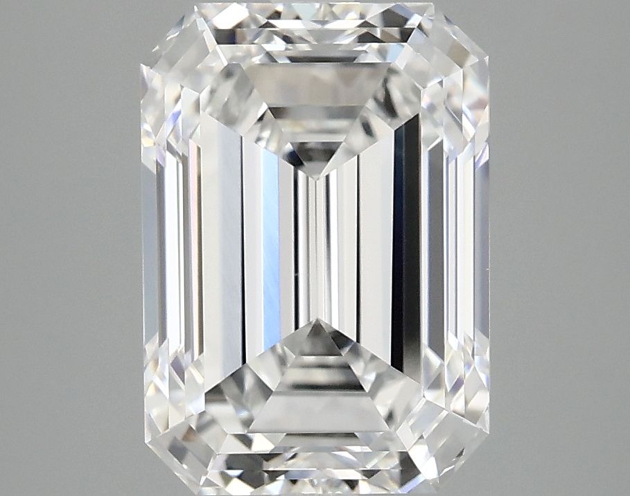 3.80 ct. emerald Lab Grown Diamond front image