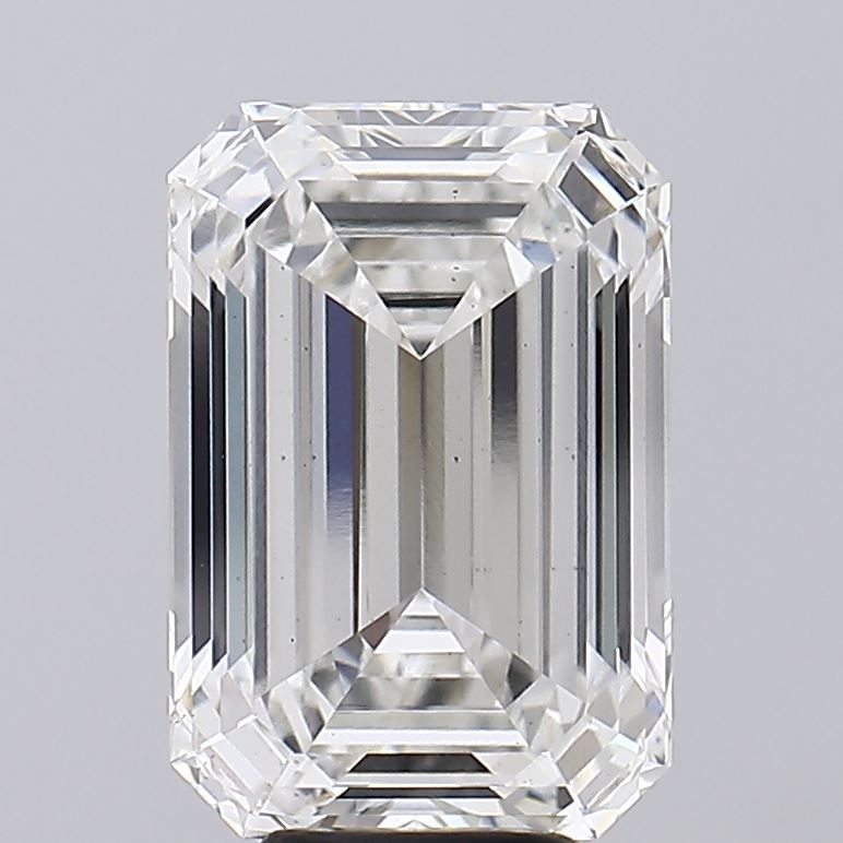 7.52 ct. emerald Lab Grown Diamond front image