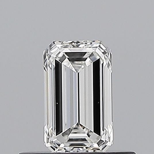 0.50 ct Emerald diamond