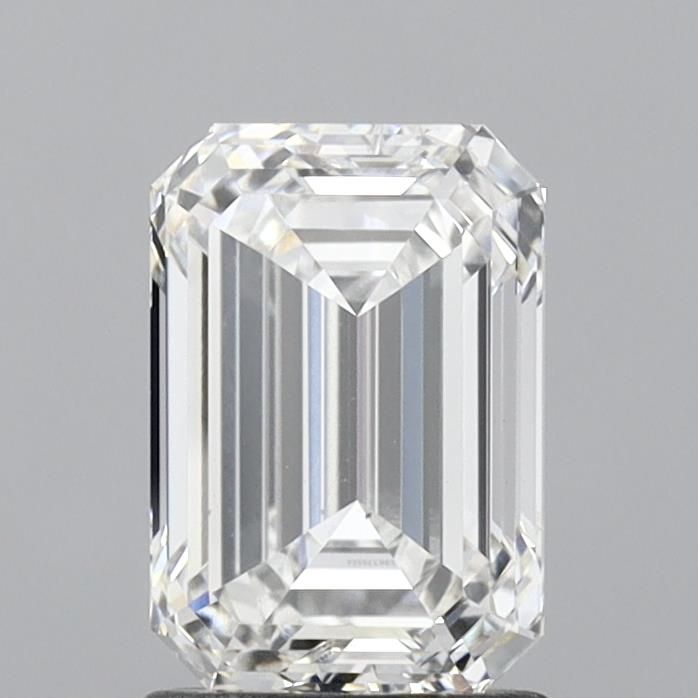 1.52 ct. emerald Lab Grown Diamond front image
