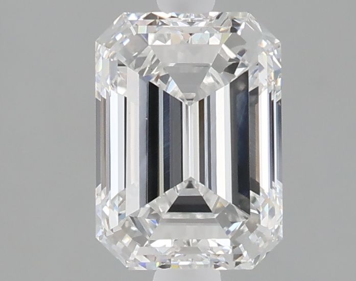 1.52 ct. emerald Lab Grown Diamond front image