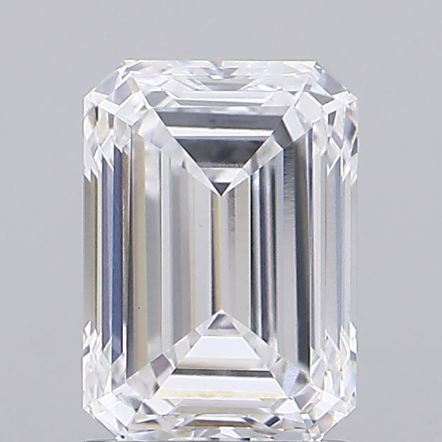 1.57 ct. emerald Lab Grown Diamond front image