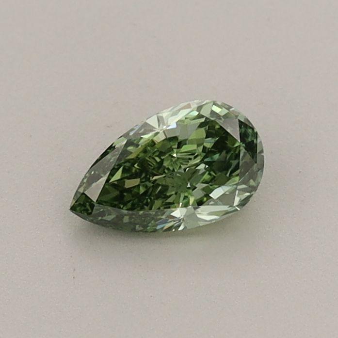 0.36 CT Fancy Vivid Green PEAR