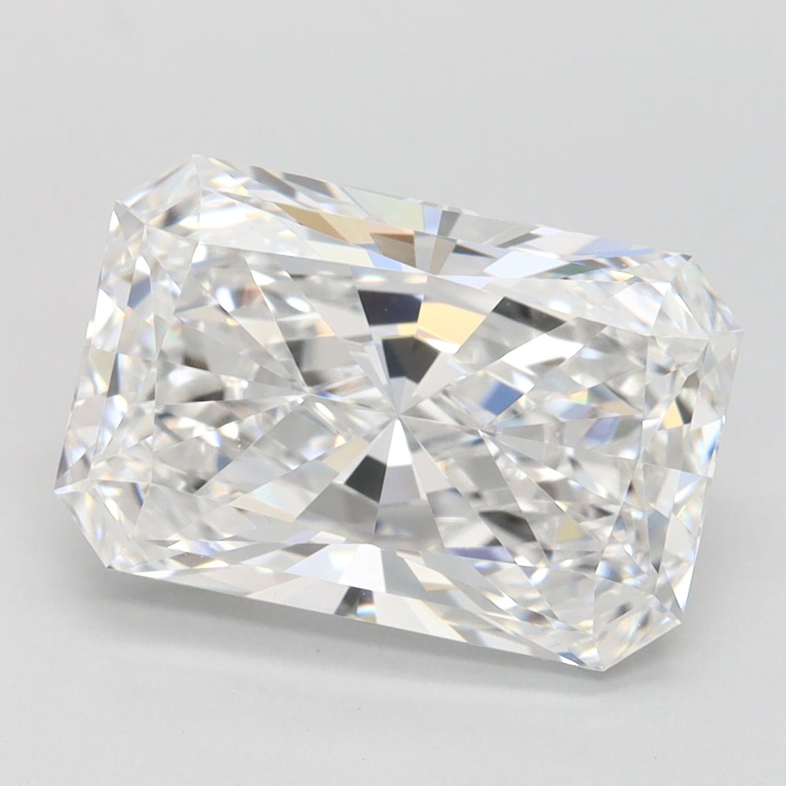 3.14 ct. radiant Lab Grown Diamond front image