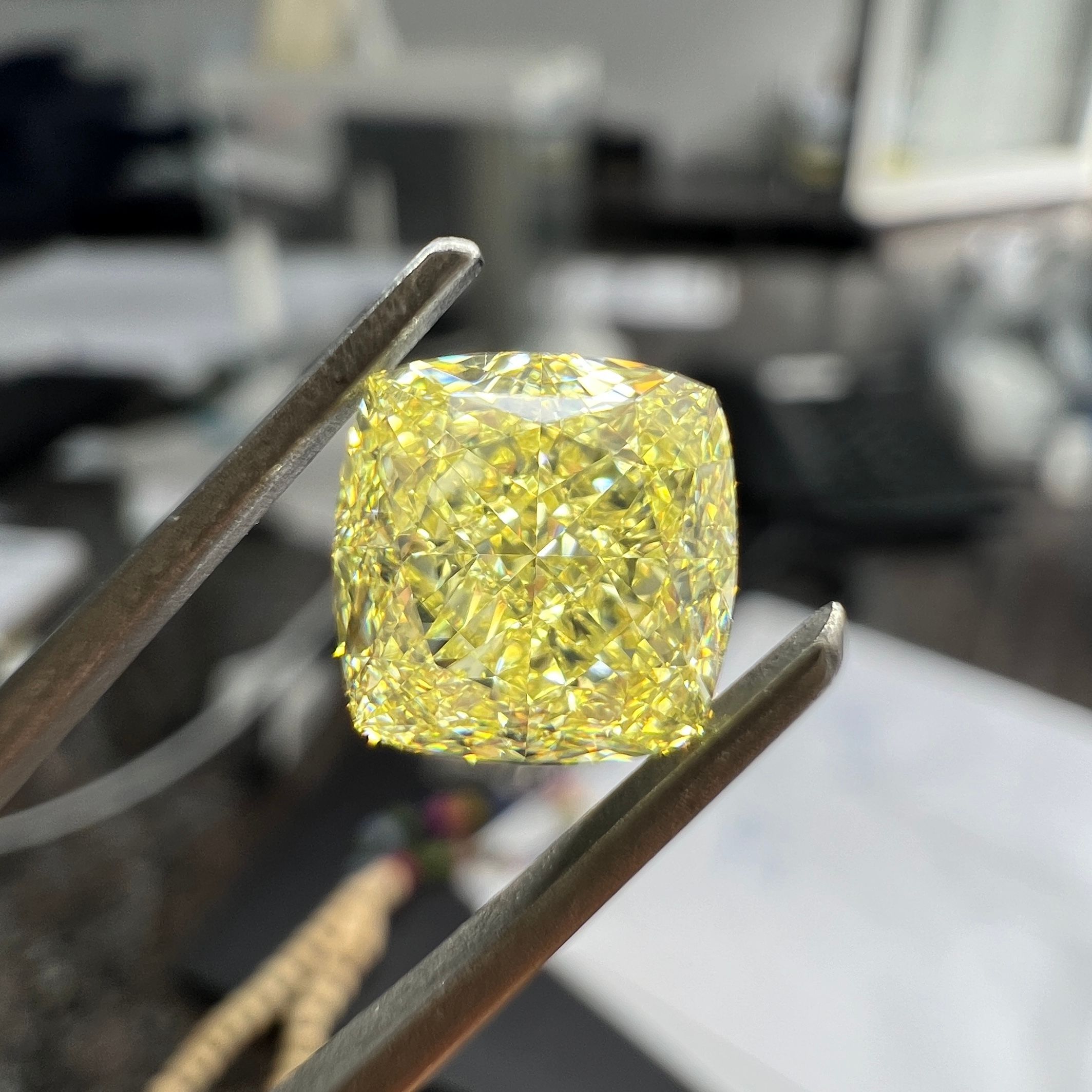 2.02 ct Cushion Modified diamond