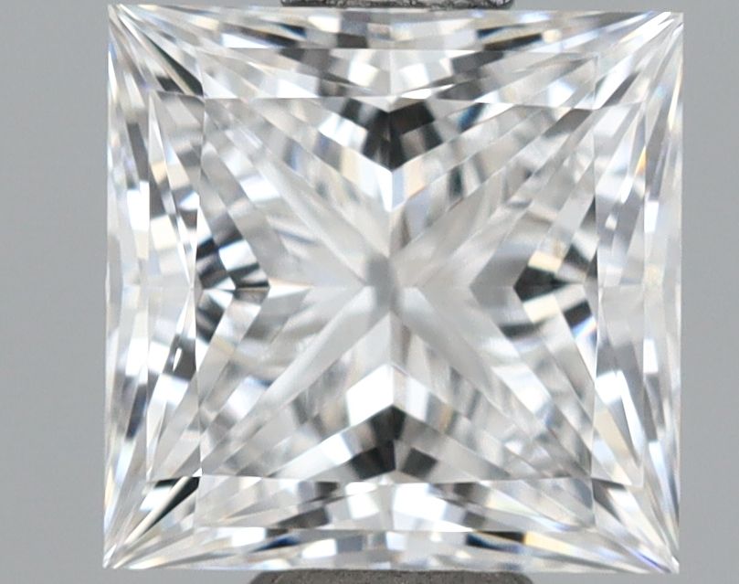 1.06 ct lab-grown Princess Diamond
