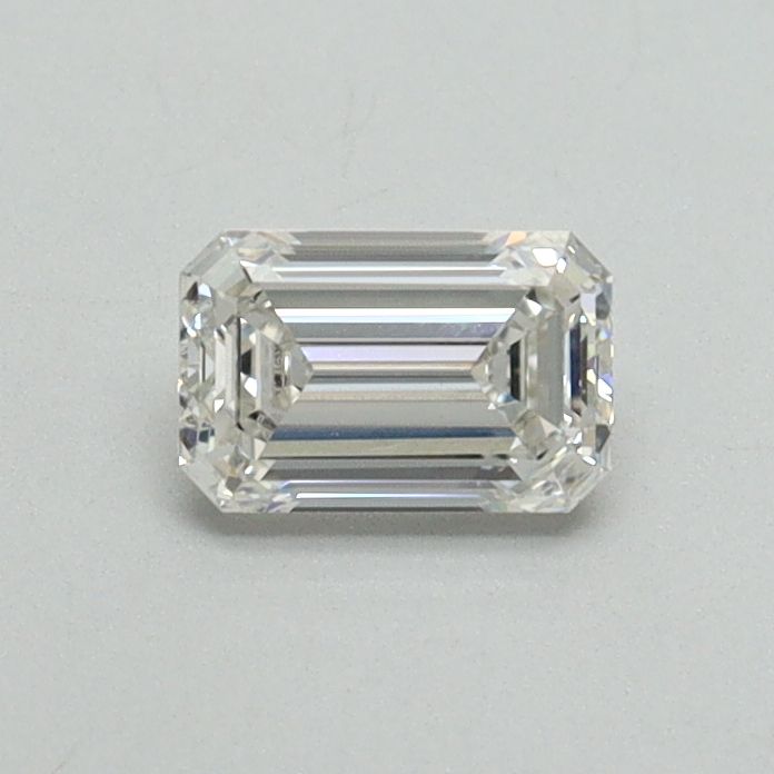 0.42 ct Emerald diamond
