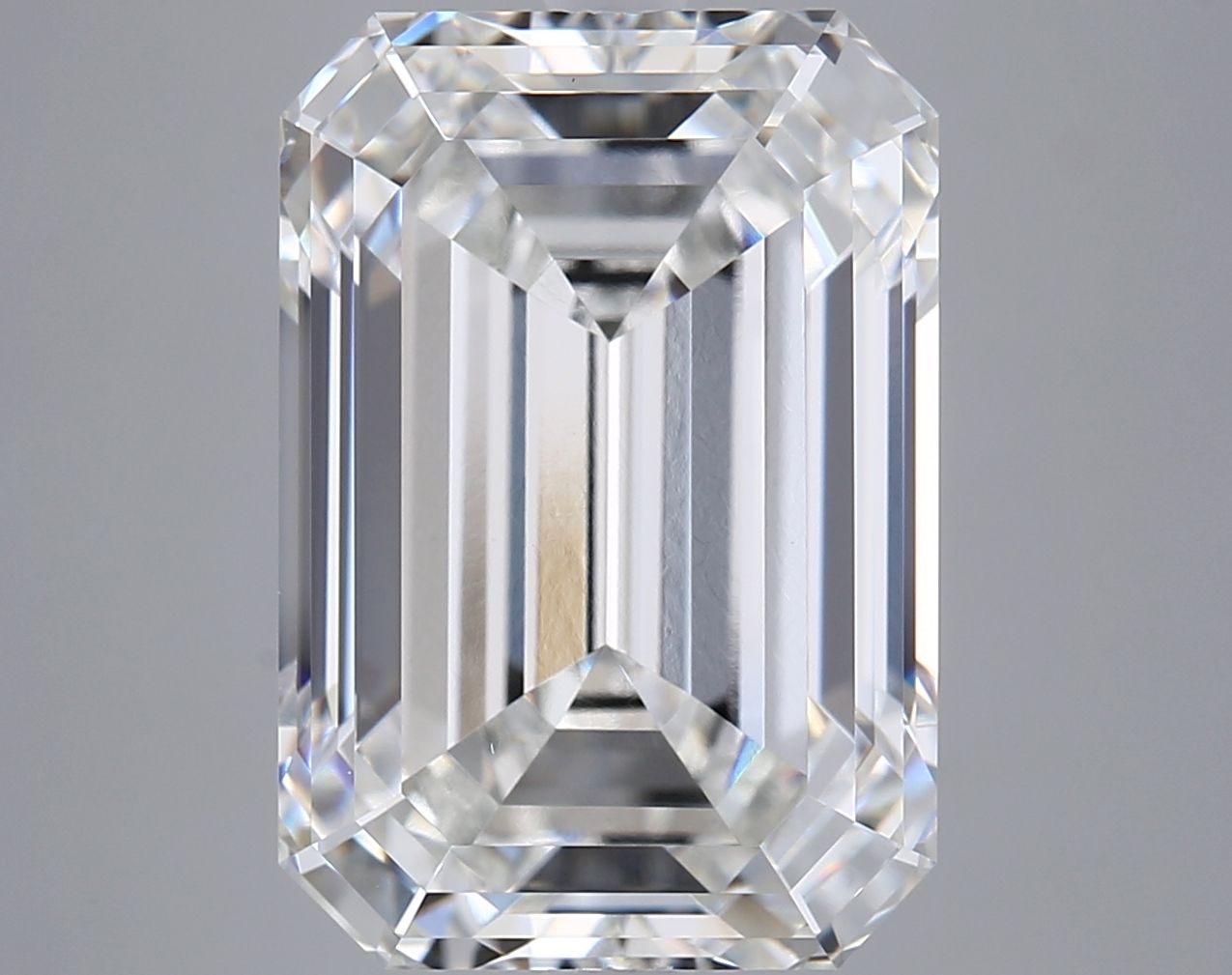 7.06 ct. emerald Lab Grown Diamond front image