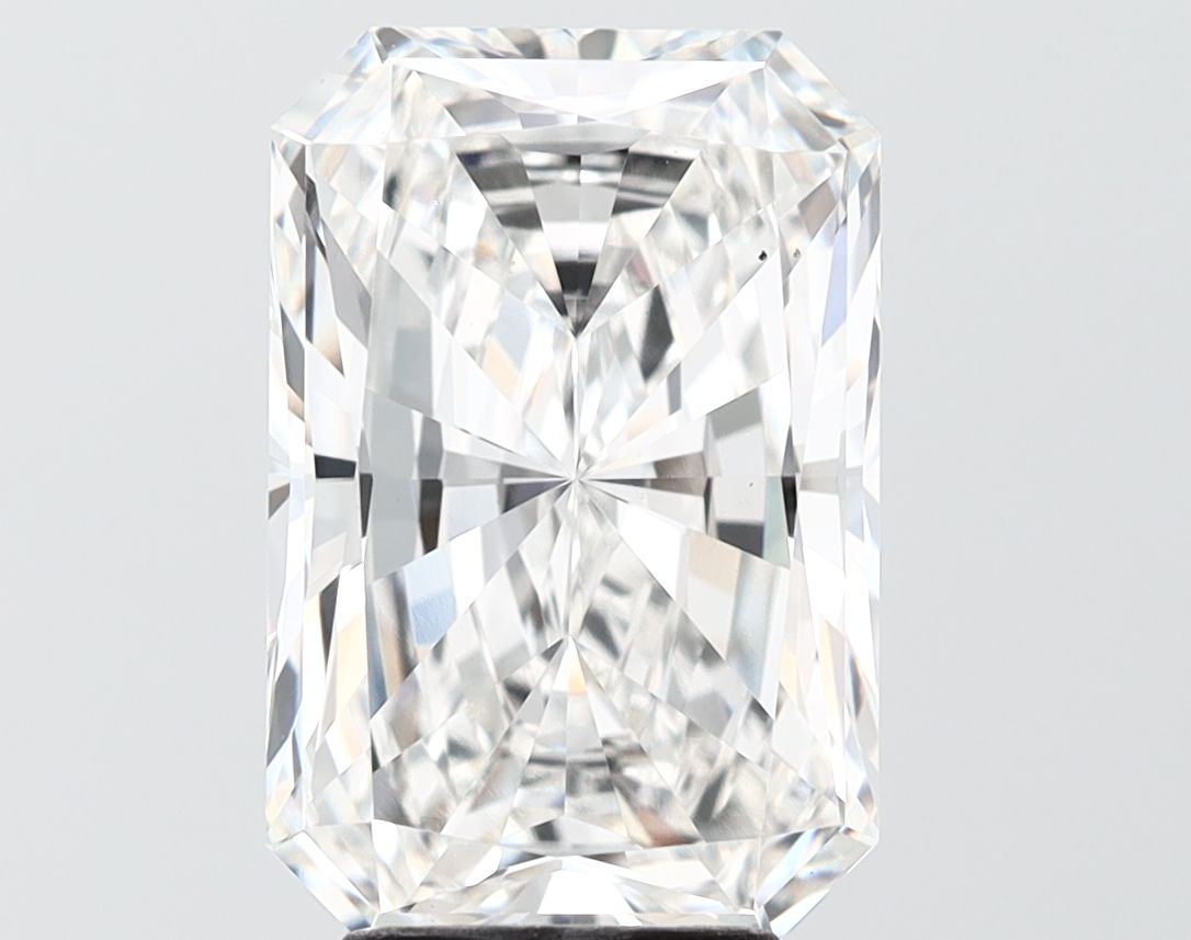 4.16 ct. radiant Lab Grown Diamond front image