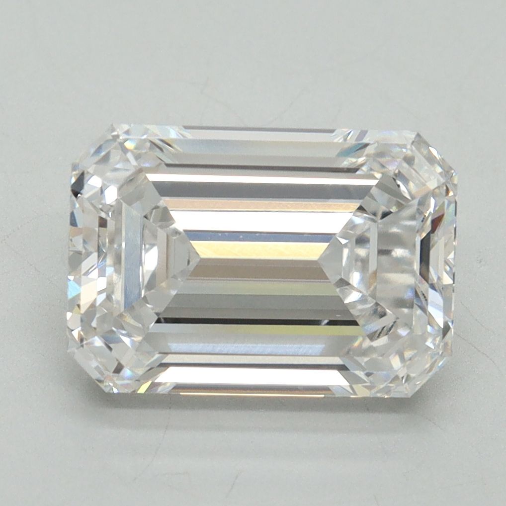 4.01 ct. emerald Lab Grown Diamond front image