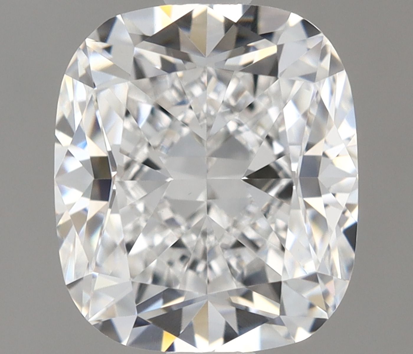 1.55 ct lab-grown Cushion brilliant Diamond