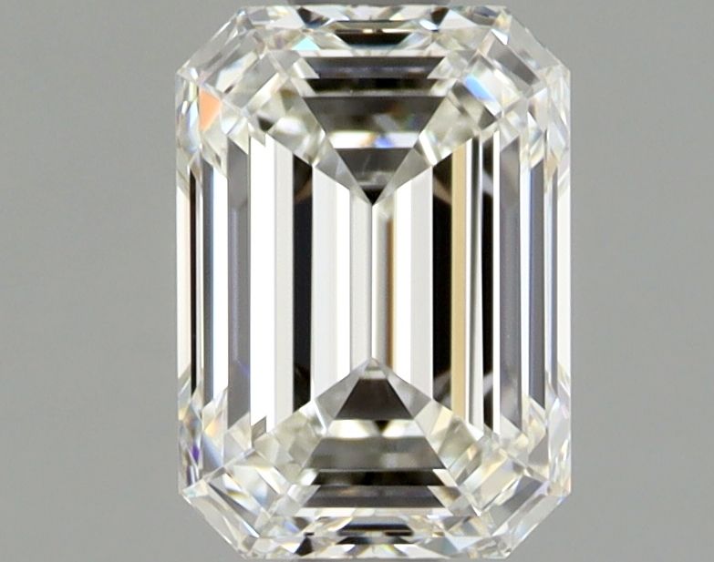1.02 ct Emerald diamond
