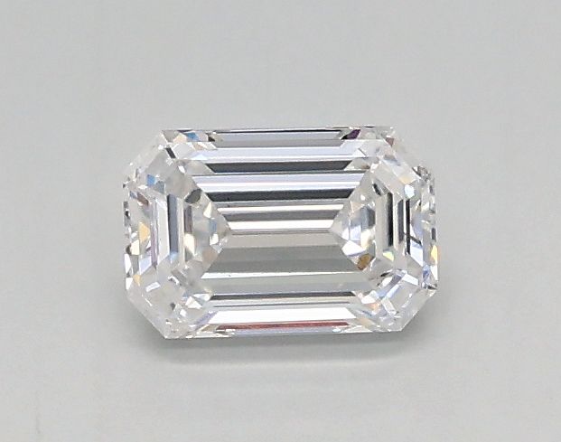 0.32 ct lab-grown Emerald Diamond