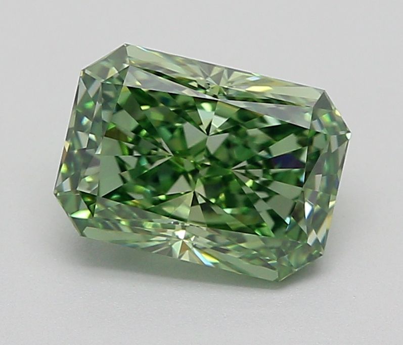 1.57 ct Radiant diamond