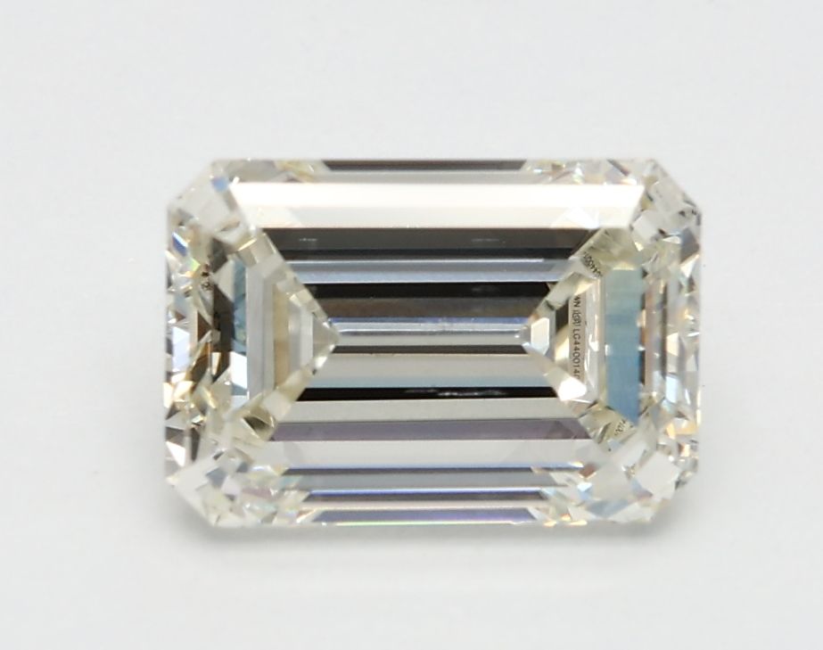 1.51 ct. emerald Lab Grown Diamond front image