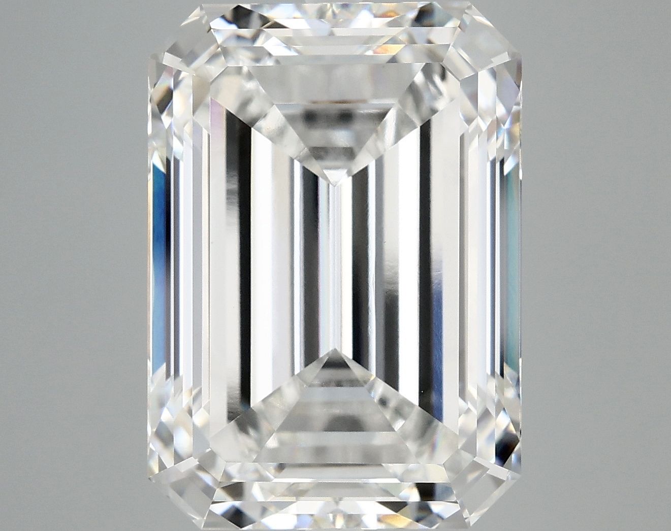 11.68 ct. emerald Lab Grown Diamond front image