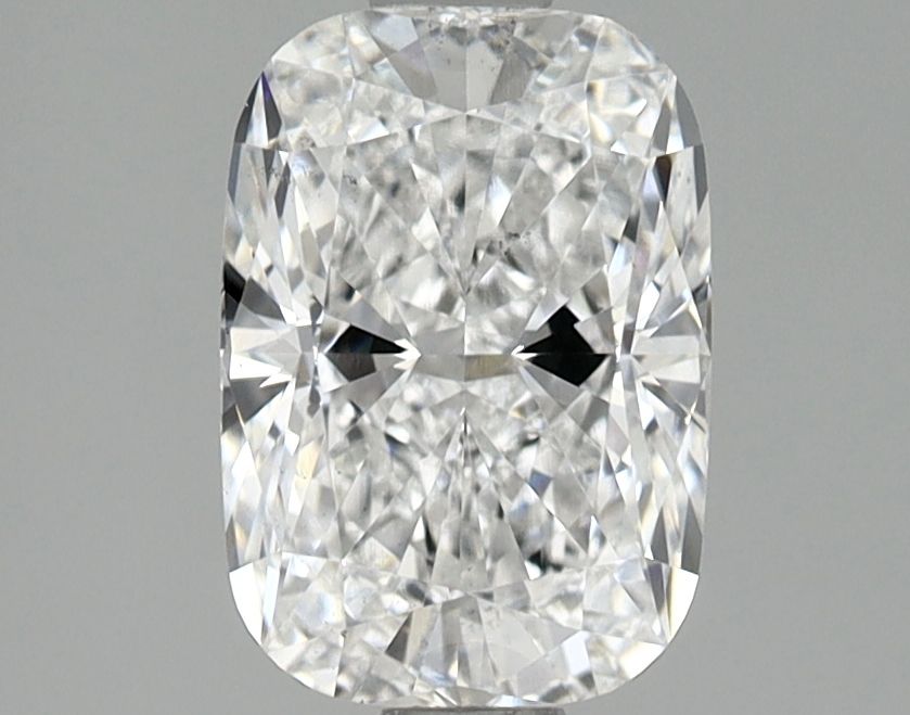 1.55 ct lab-grown Cushion modified Diamond