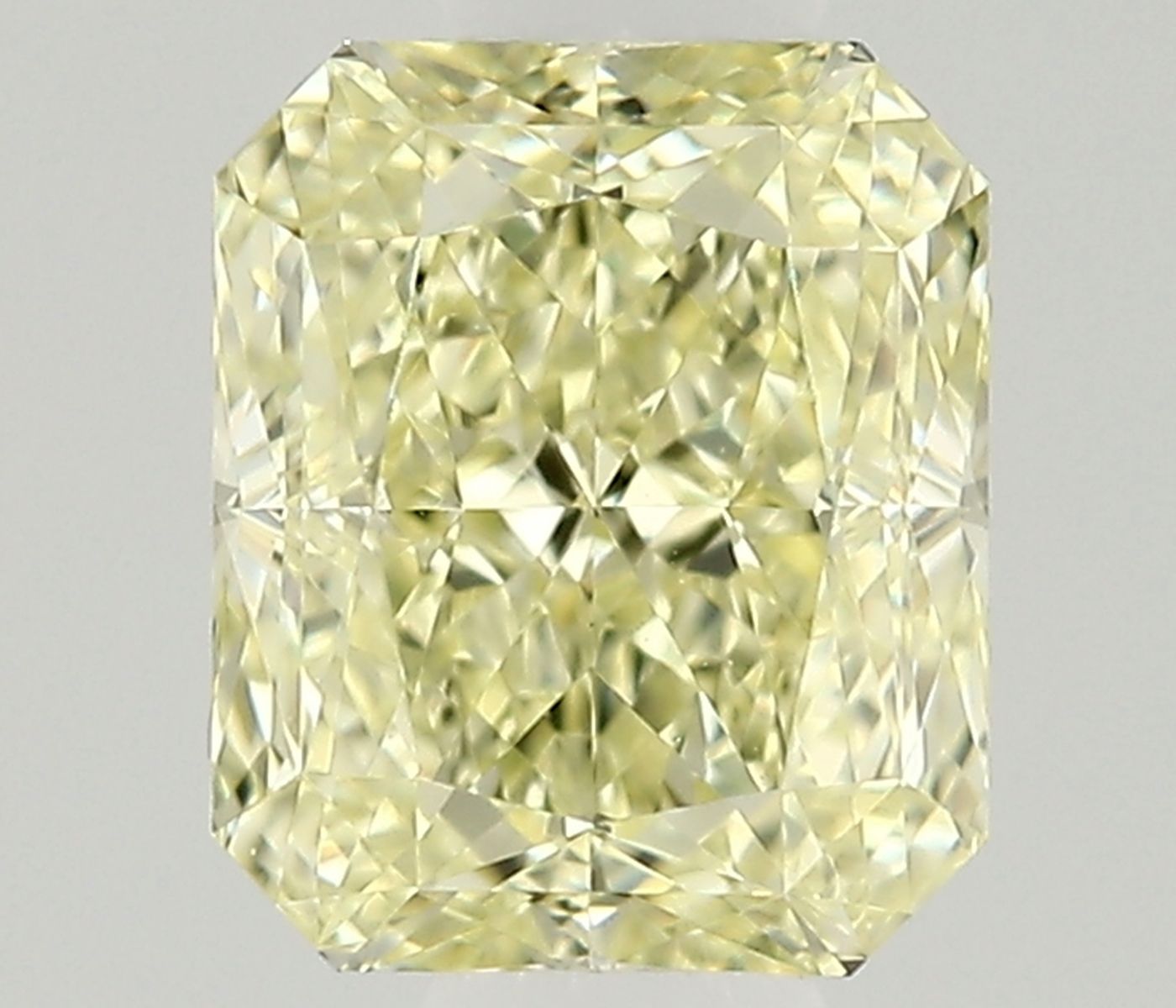 Diament 0.47 ct Fancy Light Yellow/VVS2