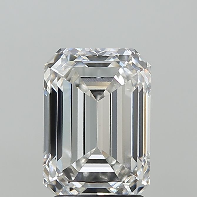 2.56 ct Emerald diamond