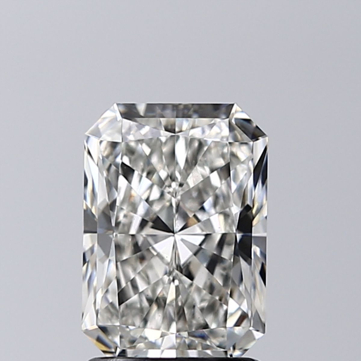 1.72 ct Radiant diamond