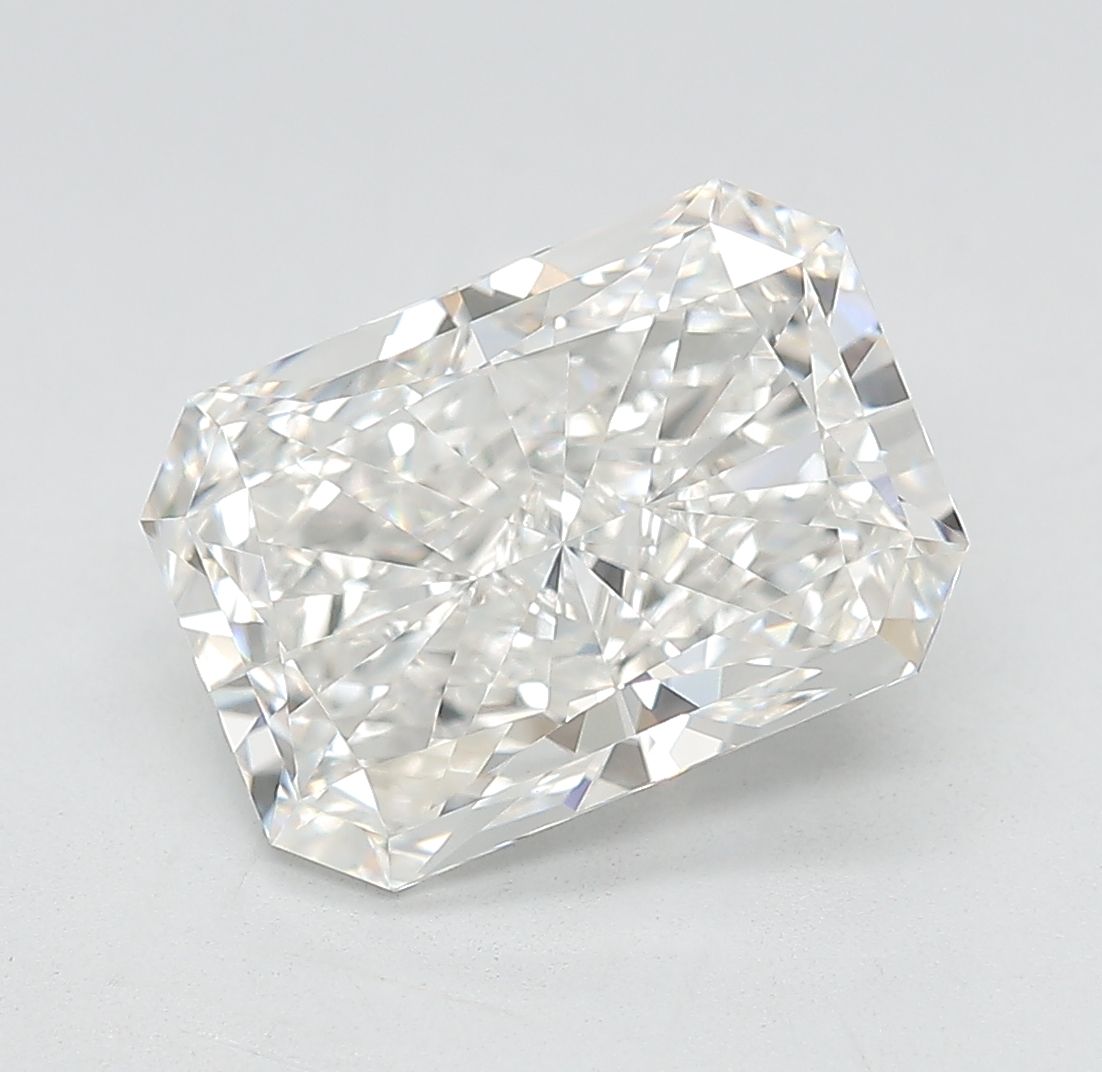 3.05 ct Radiant diamond