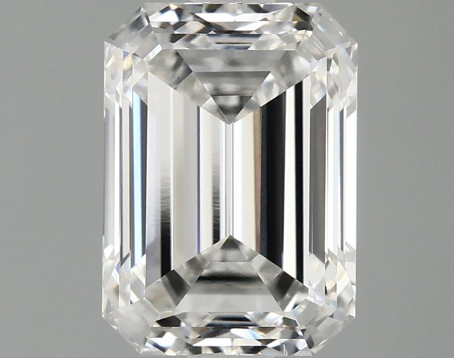 2.00 ct. emerald Lab Grown Diamond front image