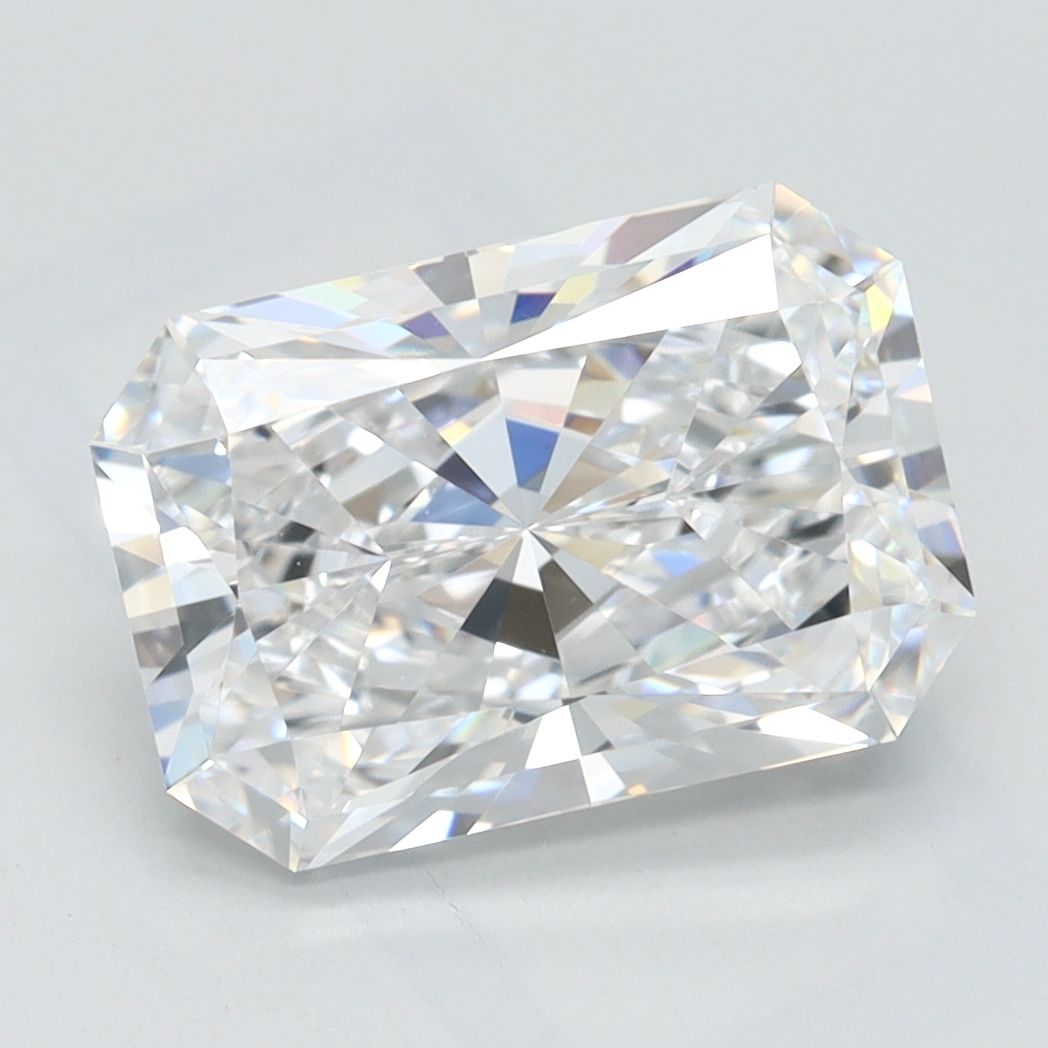 2.61 ct. radiant Lab Grown Diamond front image