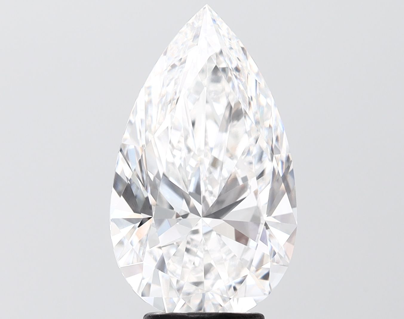 5.00 ct. pear Lab Grown Diamond front image