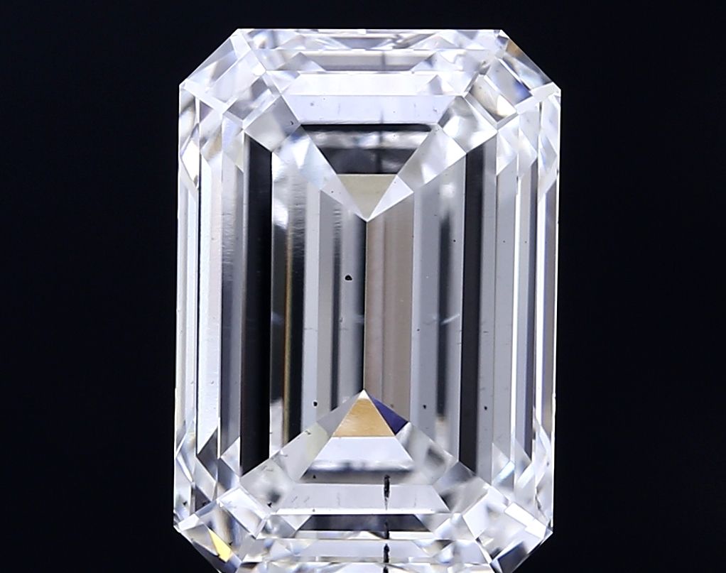 9.01 ct. emerald Lab Grown Diamond front image