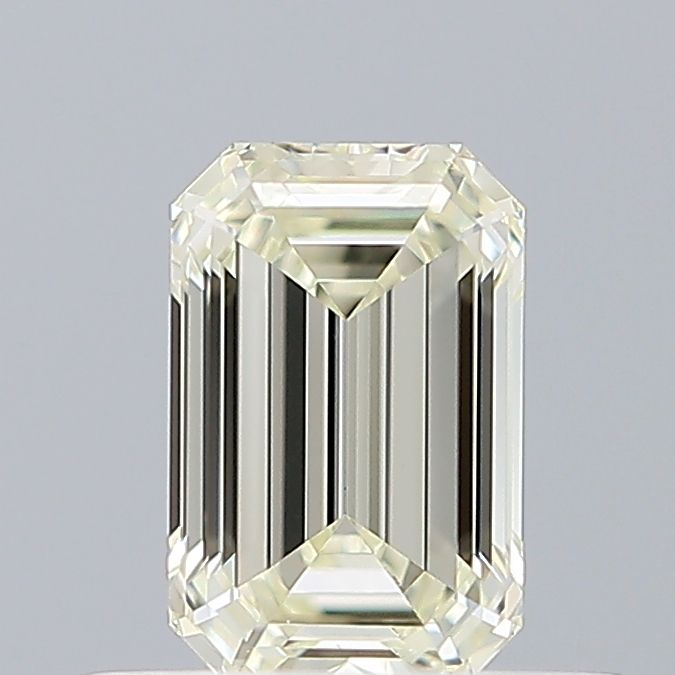 0.4 ct Emerald Diamond