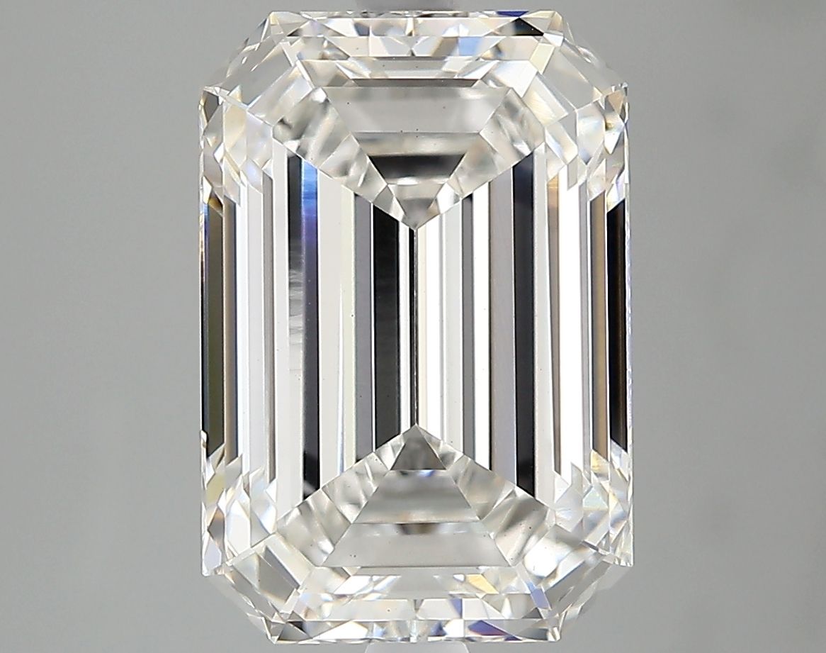 4.80 ct. emerald Lab Grown Diamond front image